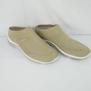 LL Bean Shoes Womens 10 Casual Slip On Sneakers 503528 Tan Fabric Closed Toe